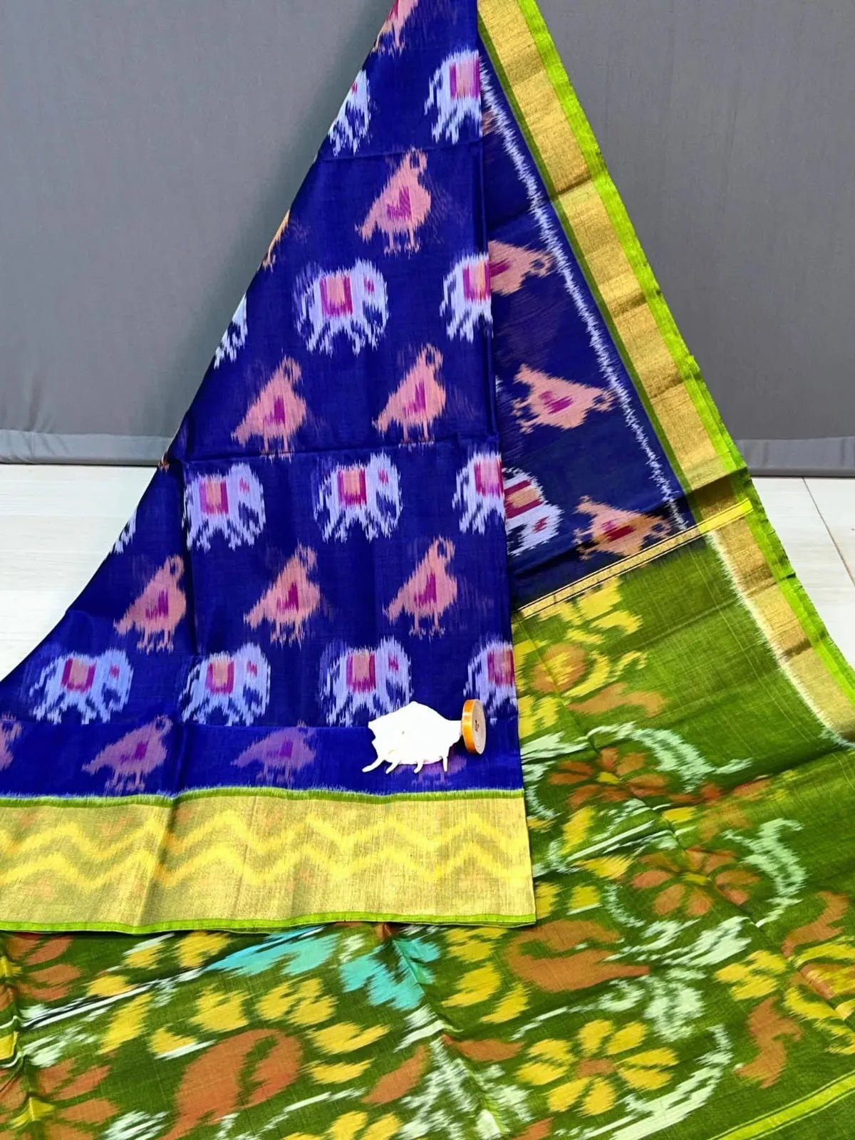 Pochampally Designer Printed & Dola Silk Fabric Saree