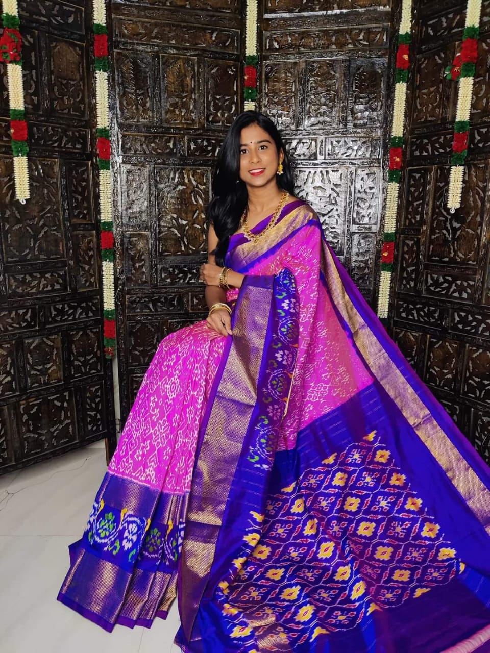Pochampally Ikkat Dola Silk Patola Style Saree
